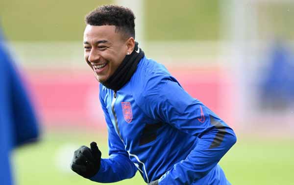 Jesse Lingard mở lời ra đi, MU lo mất trắng