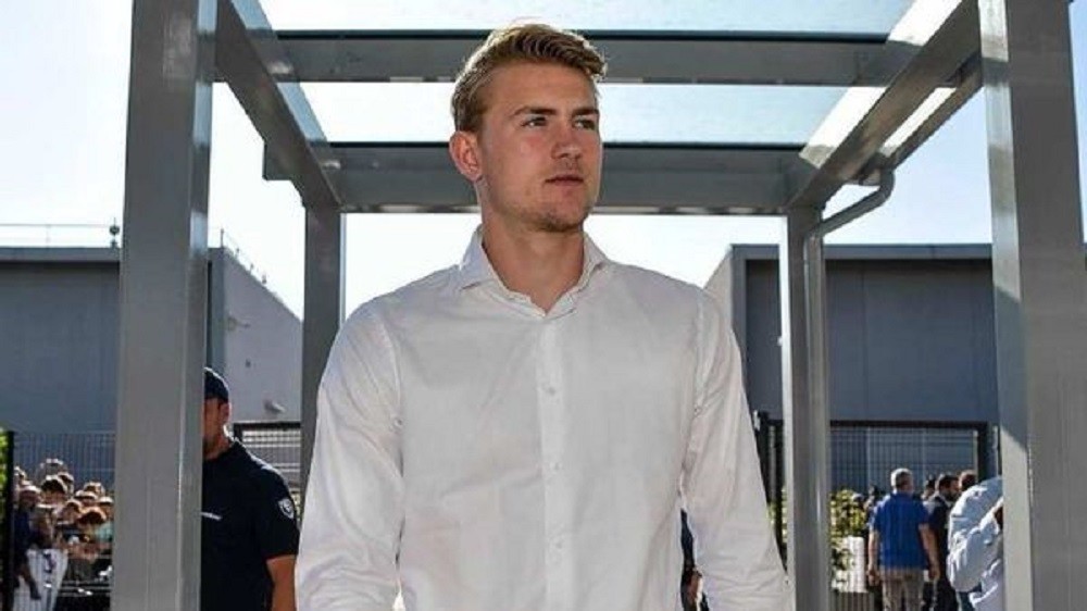 Tin chuyển nhượng bóng đá hôm nay 7/6 Biến căng khiến de Jong về MU