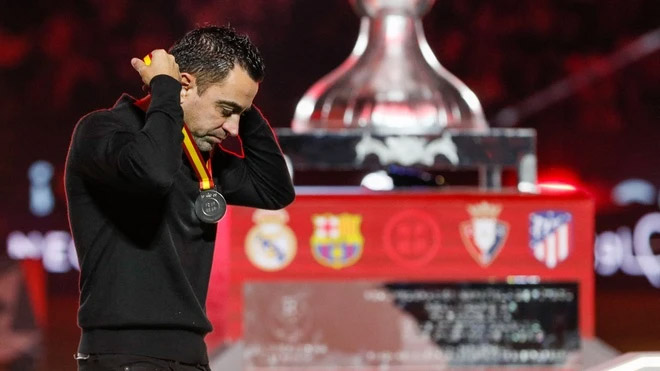 Cầu thủ Barca mất niềm tin vào HLV Xavi
