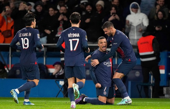 Mbappe lập siêu phẩm, PSG giành danh hiệu đầu tiên dưới thời HLV Luis Enrique