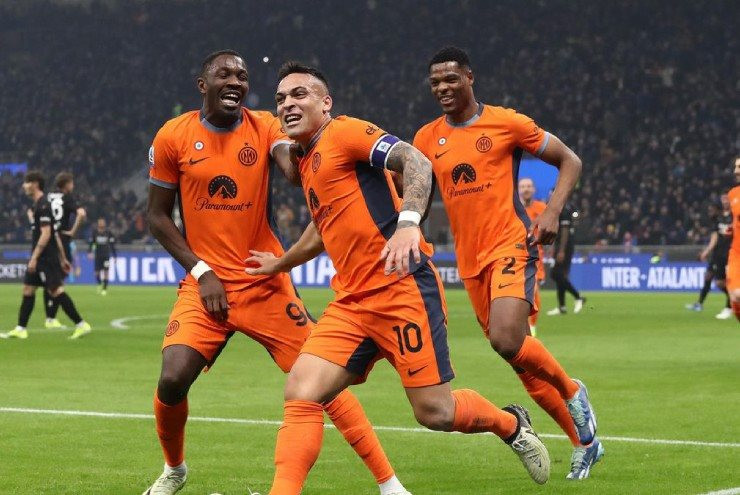 Serie A: Inter đại thắng, bỏ xa Juventus 10 điểm