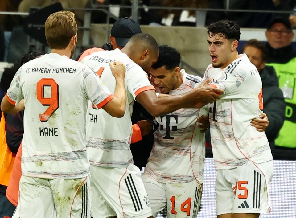 Bayern làm nên lịch sử