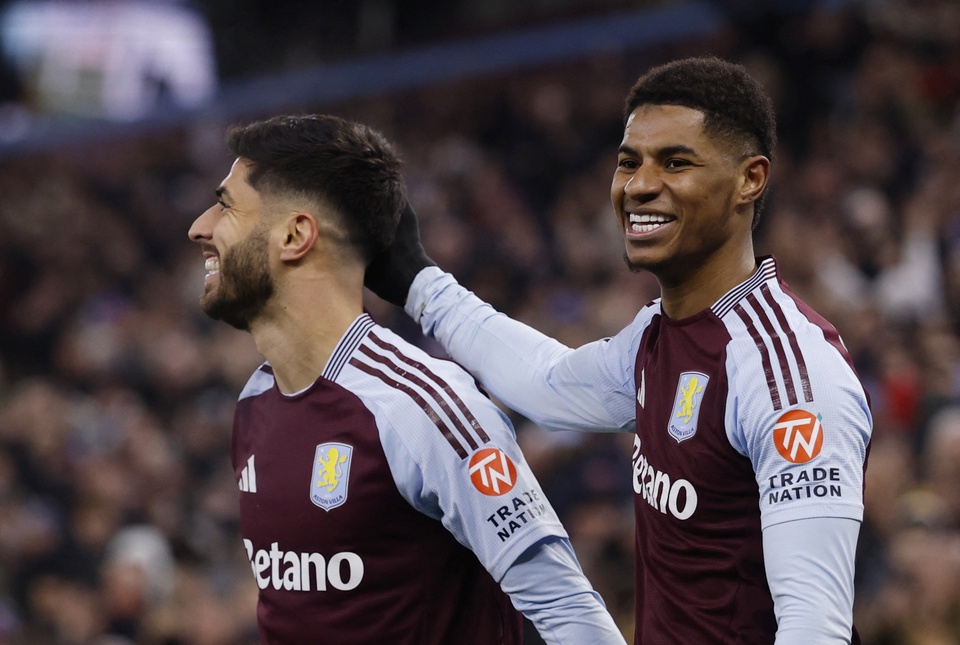 Aston Villa làm nên lịch sử tại Champions League
